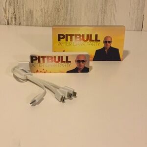 Pitbull After Dark Party Charger - White